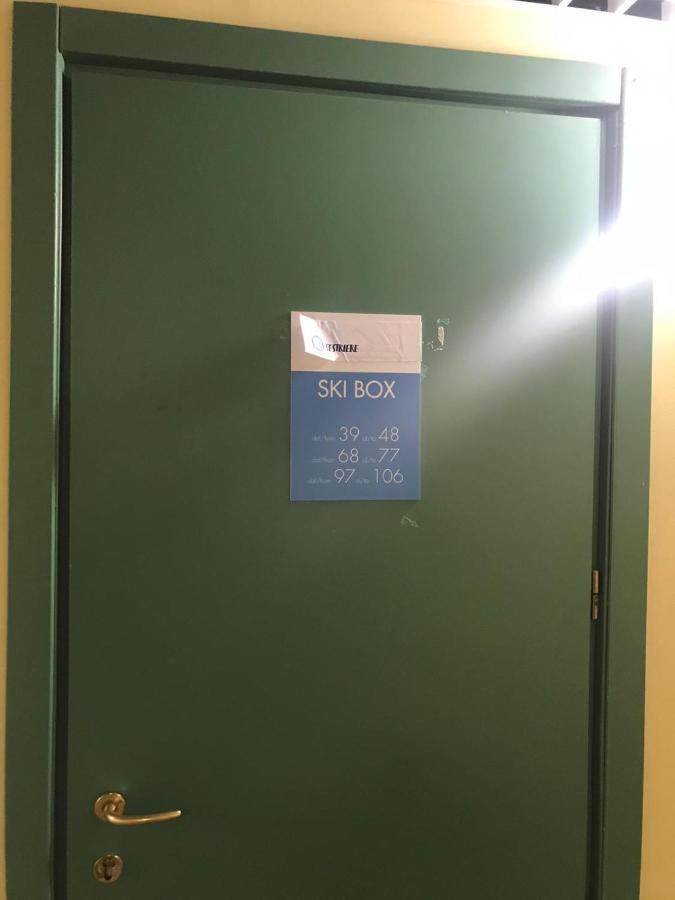 46 Vale C'E' Al Villaggio Olimpico Di セストリエーレ エクステリア 写真